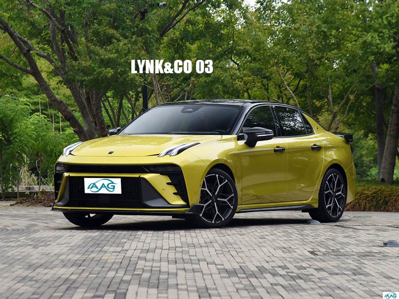 LYNK&CO 03